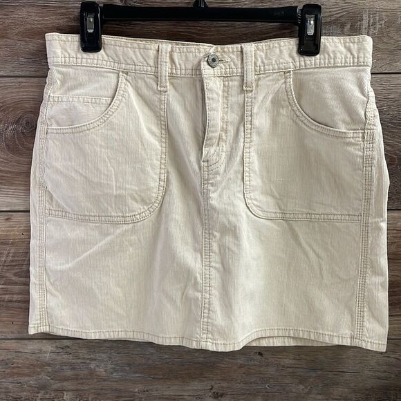 Gap Jeans High Waisted Beige Corduroy Mini Skirt, Size 10 - Picture 2 of 8